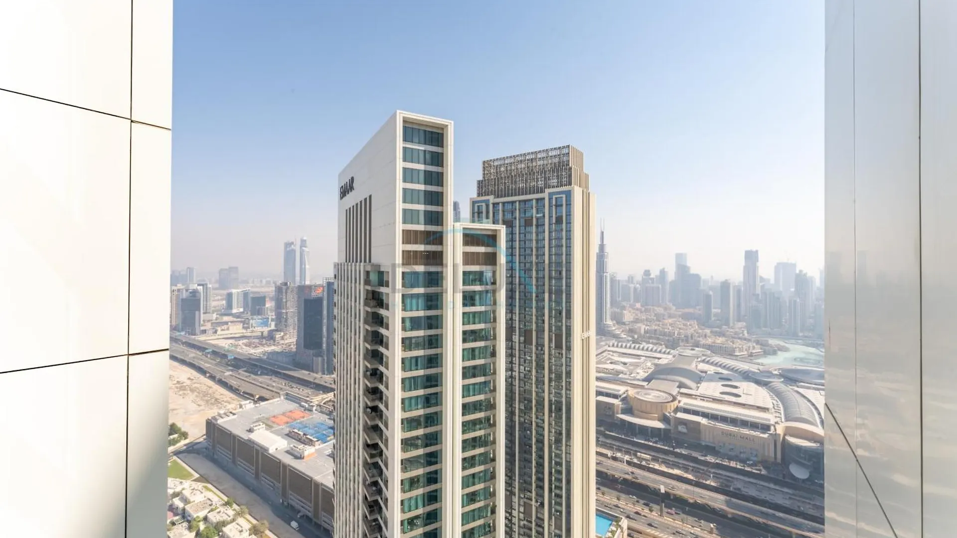 2Br Apartment Walking Distance To Dubai Mall, Downtown Views Ii, Downtown By Deluxe Holiday Homes
