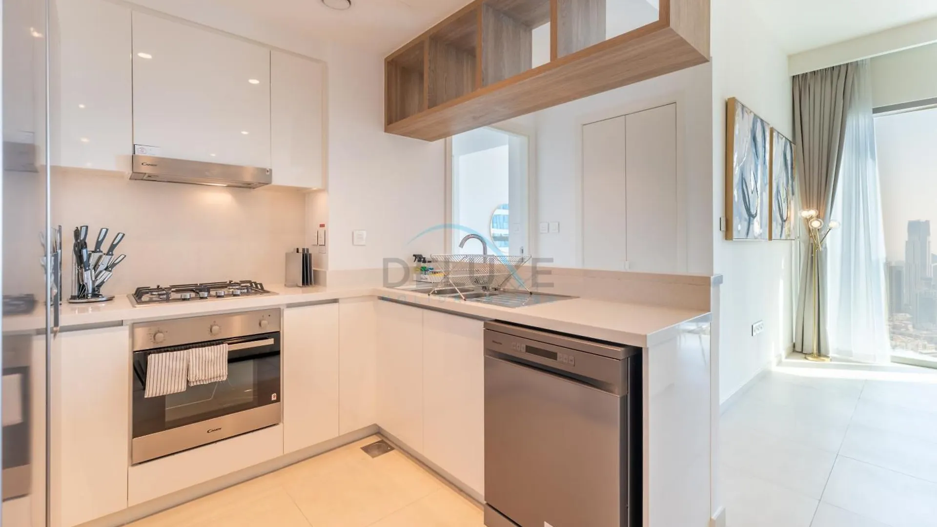 2Br Apartment Walking Distance To Dubai Mall, Downtown Views Ii, Downtown By Deluxe Holiday Homes