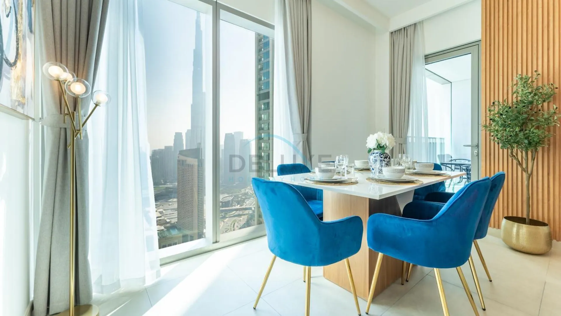 2Br Apartment Walking Distance To Dubai Mall, Downtown Views Ii, Downtown By Deluxe Holiday Homes